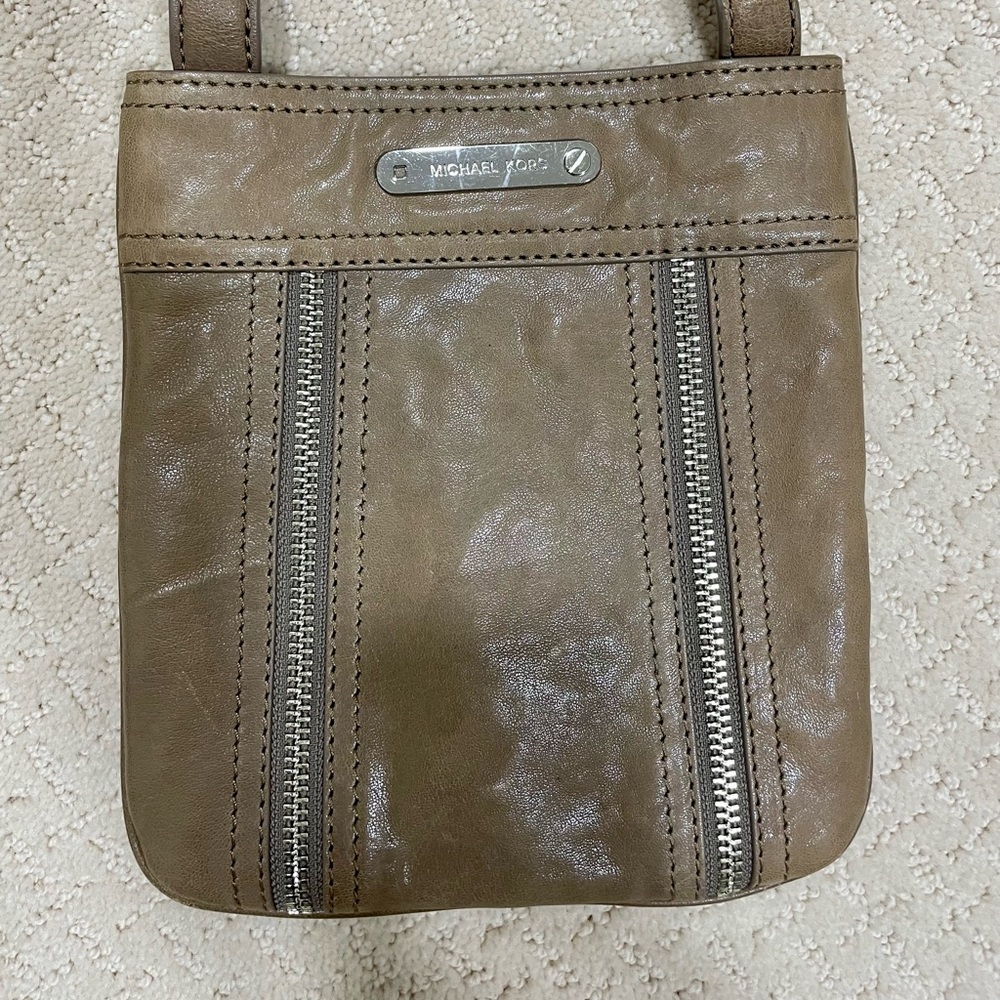 Michael Kors Crossbody